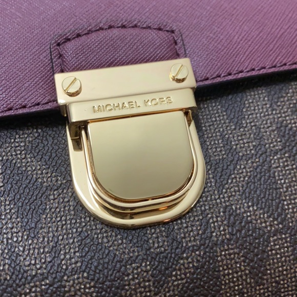 Michael Kors Purse - Picture 2 of 6